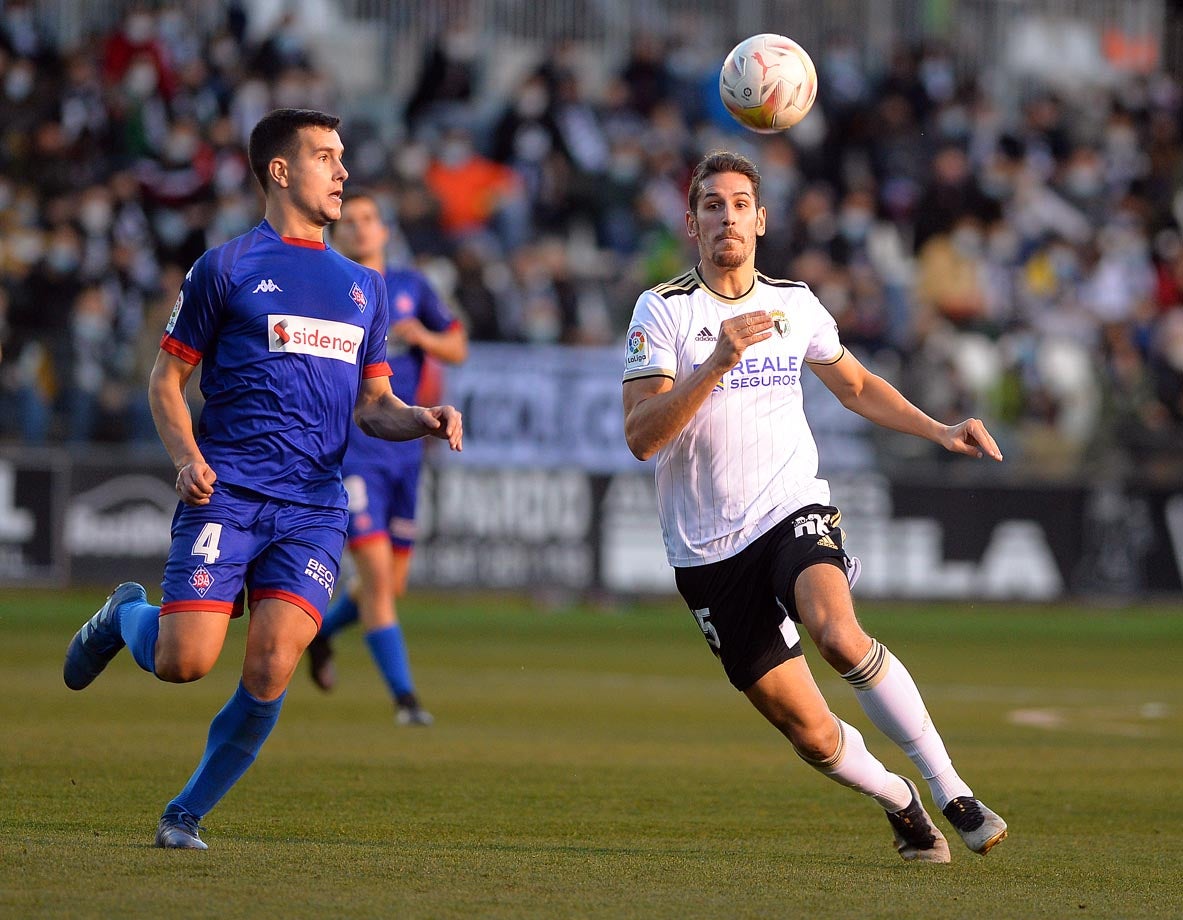 Fotos: El Burgos CF - SD Amorebieta, en imágenes