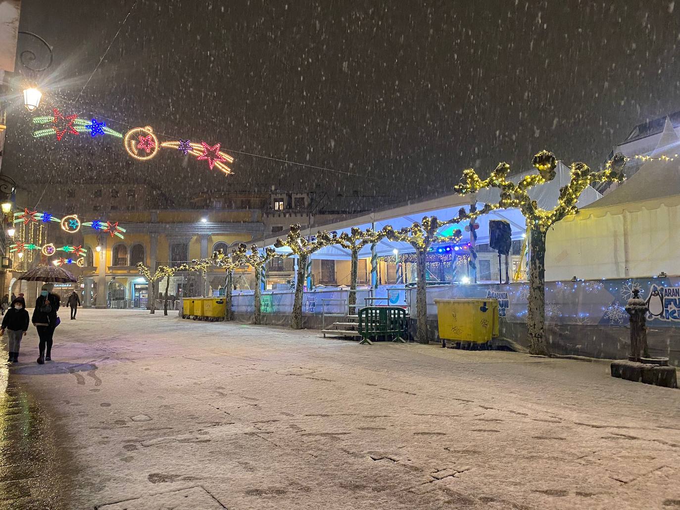 Fotos: La nieve y los Reyes Magos visitan Aranda