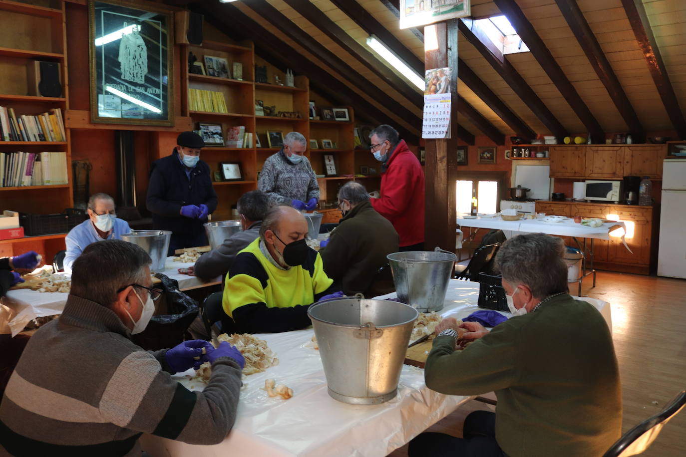 Fotos: Empieza la preparación de los tradicionales Titos de Burgos