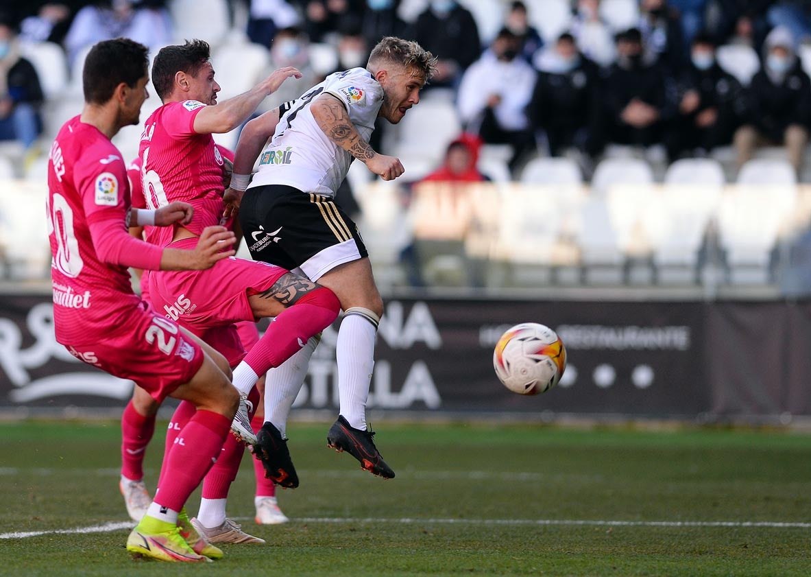 Fotos: El Burgos golea al Leganés