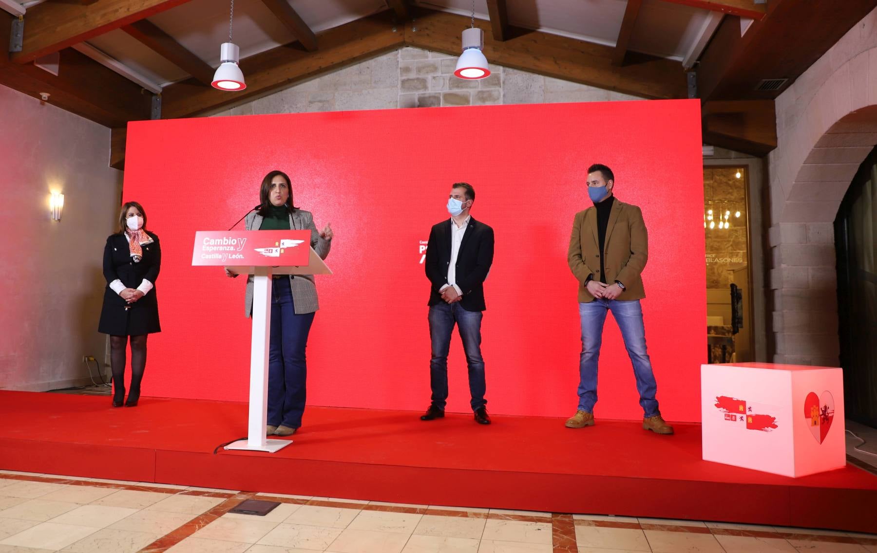 Fotos: Luis Tudanca inicia la campaña en Burgos