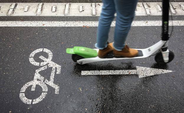 Herido un niño de nueve años tras ser atropellado por un patinete eléctrico en Burgos