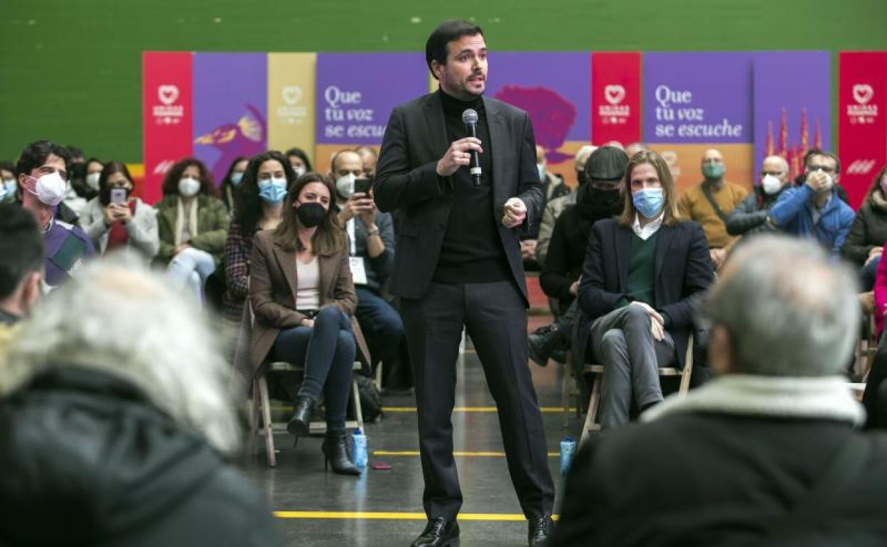 El ministro de Consumo, Alberto Garzón, interviene en un acto en Burgos. 