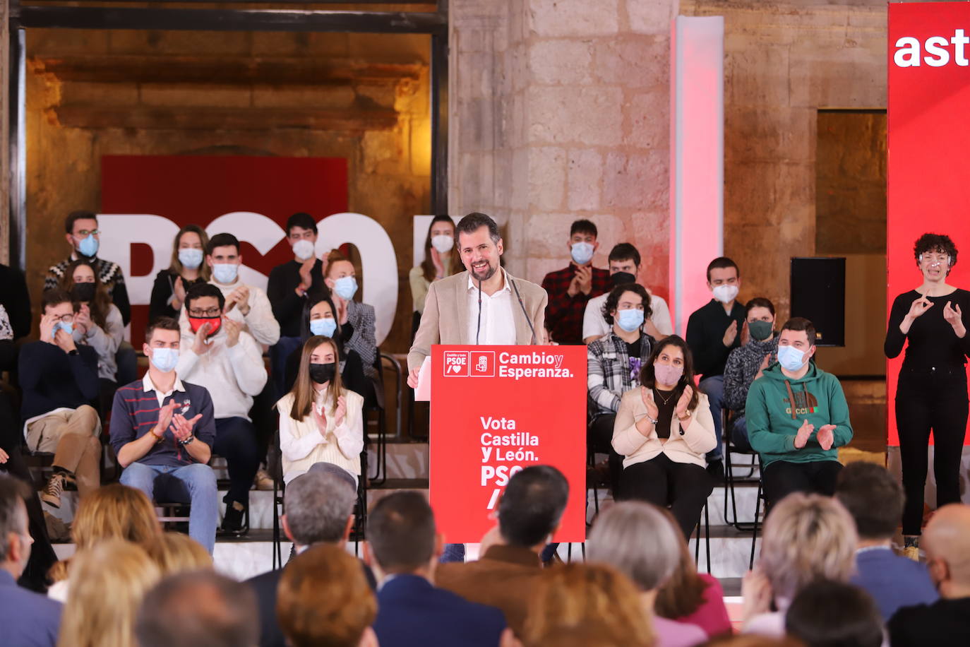 Pedro Sánchez y José Luis Rodríguez Zapatero apoyan a Tudanca en Burgos.