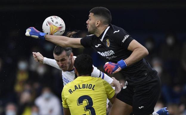 Rulli frena al Expreso de Cardiff