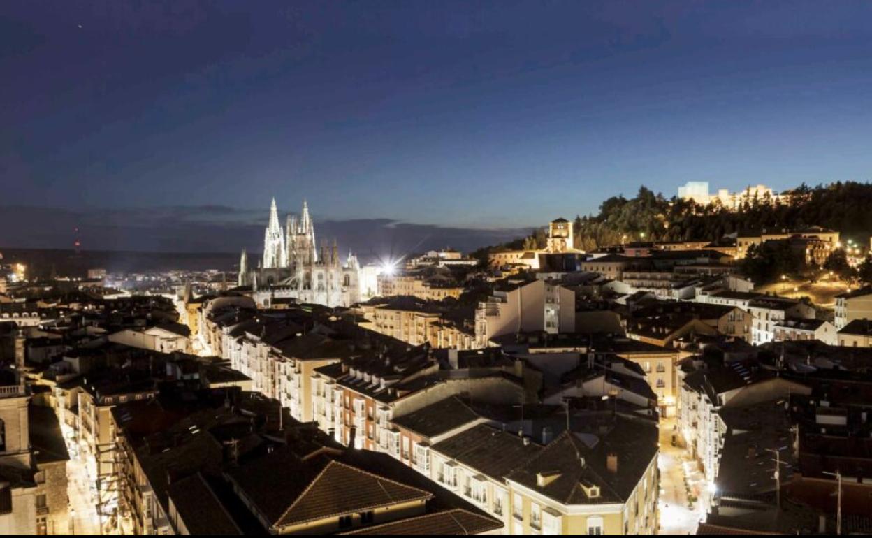 Se recrearánm los volúmenes del antiguo palacio, que permitirán disfrutar del Castilllo desde toda la ciudad.