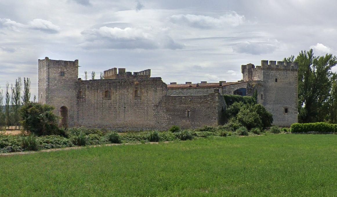 Castillo de Los Adelantados de Sotopalacios. 