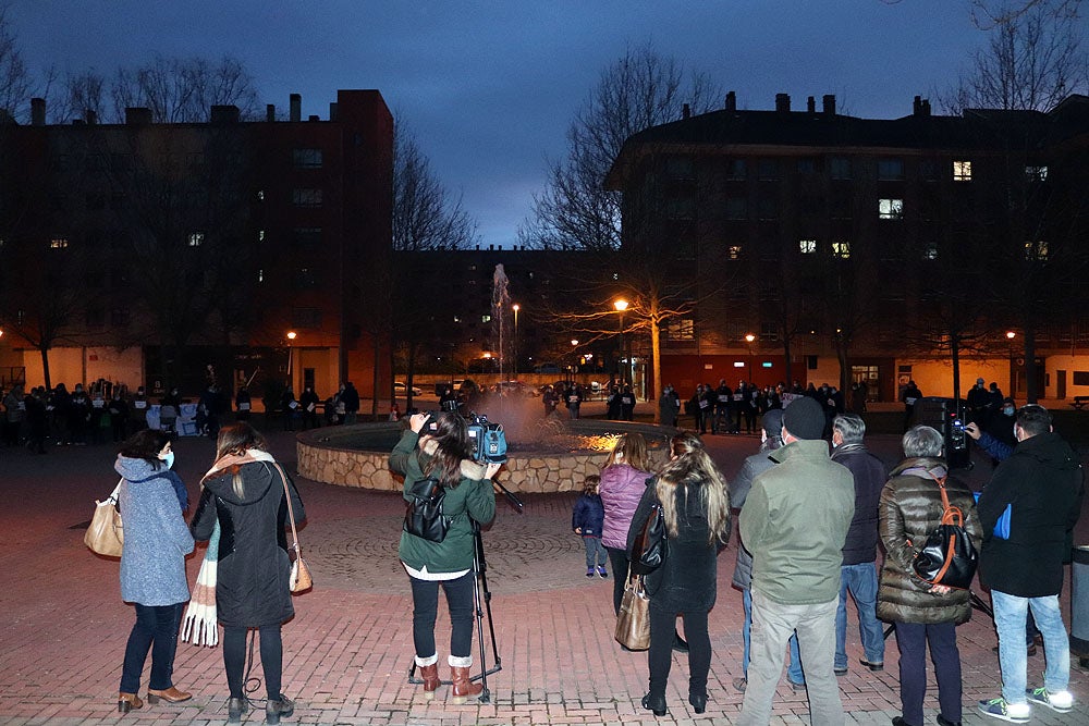 Fotos: Los vecinos de Fuentecillas protestan contra las barracas