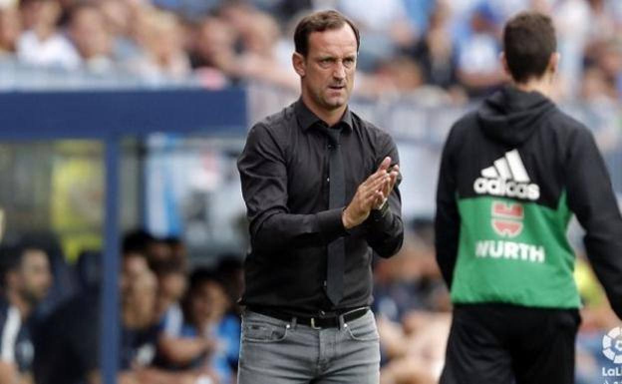 Joseba Etxeberria, el entrenador del Mirandés, en imagen de archivo.