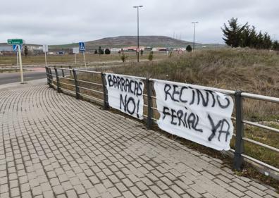 Imagen secundaria 1 - Villatoro también se planta contra las barracas