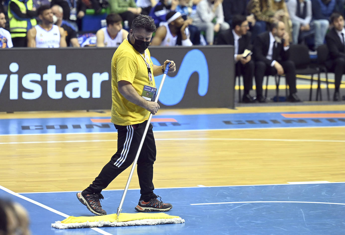 Imágenes del partido entre el Hereda San Pablo Burgos y el Real Madrid disputado en el Coliseum