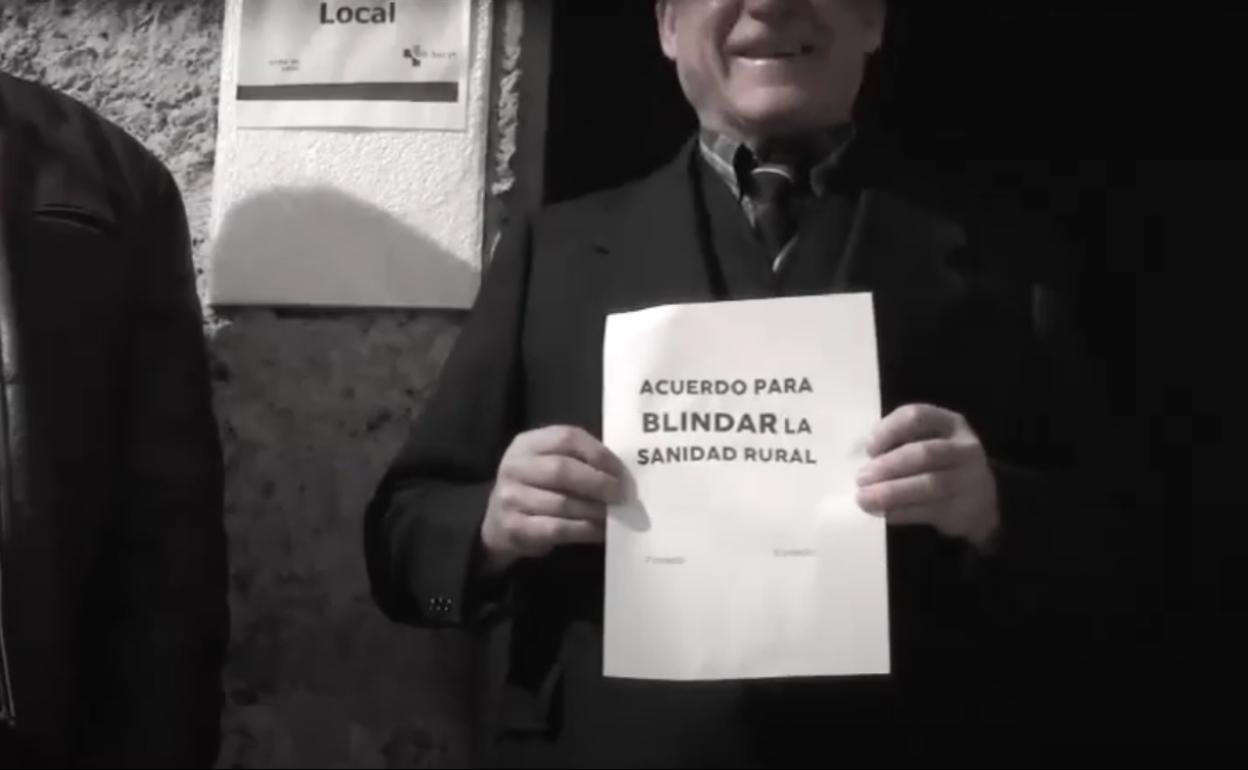 Fotograma de uno de los nuevos vídeos realizados en Guzmán para exigir una mejor sanidad rural. 
