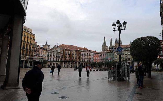 Los cielos nubosos serán la tónica general de este fin de semana.