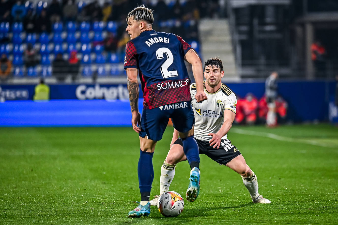 Fotos: El Burgos CF cae por la mínima ante el Huesca