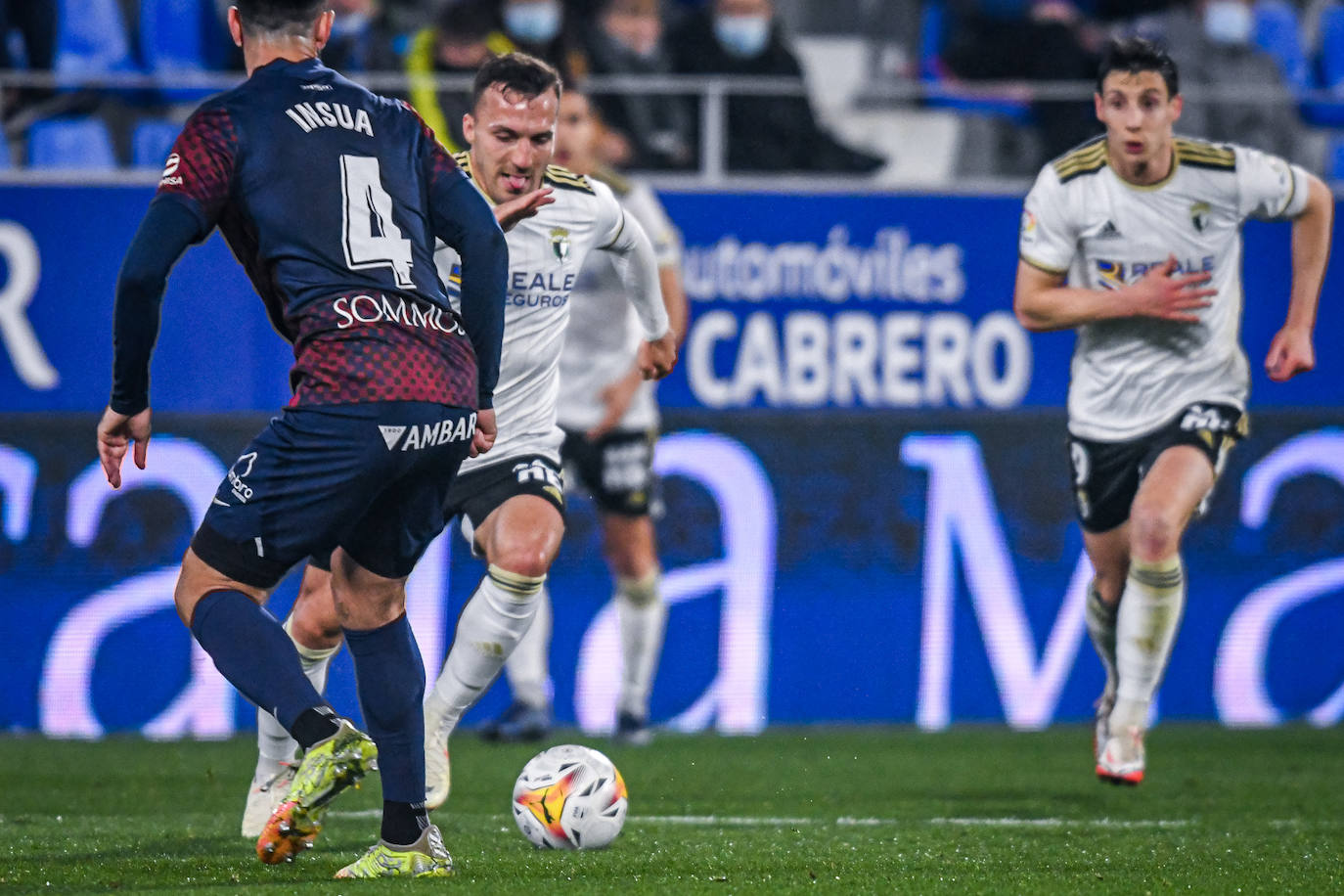 Fotos: El Burgos CF cae por la mínima ante el Huesca