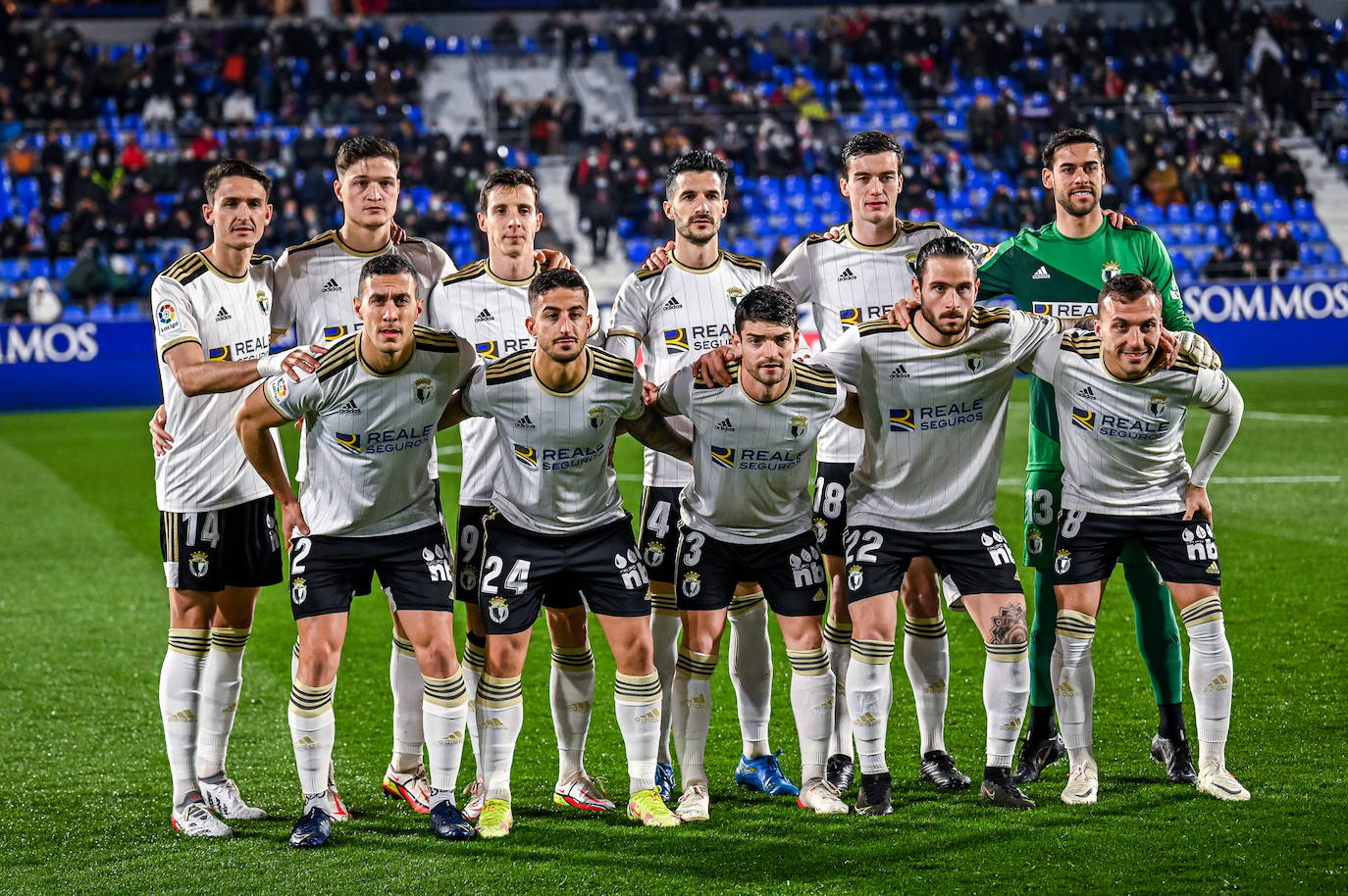 Fotos: El Burgos CF cae por la mínima ante el Huesca