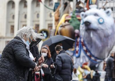 Imagen secundaria 1 - Preparativos para las fallas. 