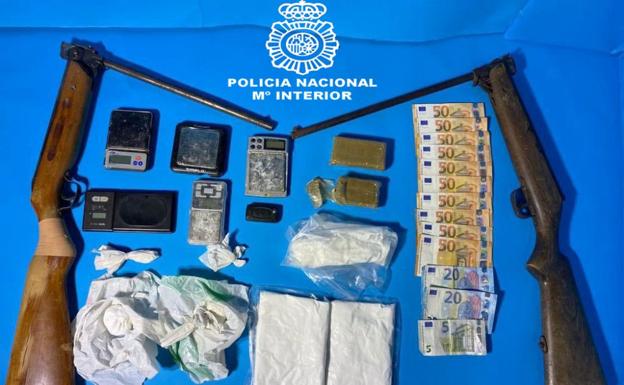 Tres detenidos por vender droga en Gamonal