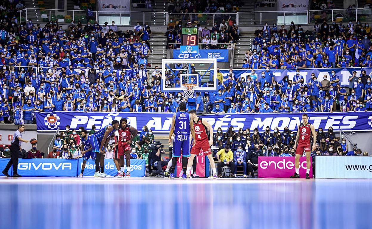Imagen del anterior partido en el Coliseum con victoria ante el Casademont Zaragoza