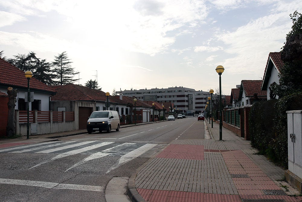 Fotos: Los vecinos de El Pilar reclaman mejoras para el barrio