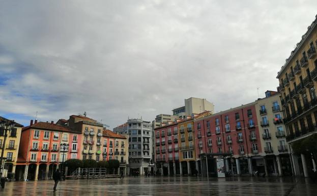 Las nubes y las temperaturas altas serán las protagonistas del fin de semana.