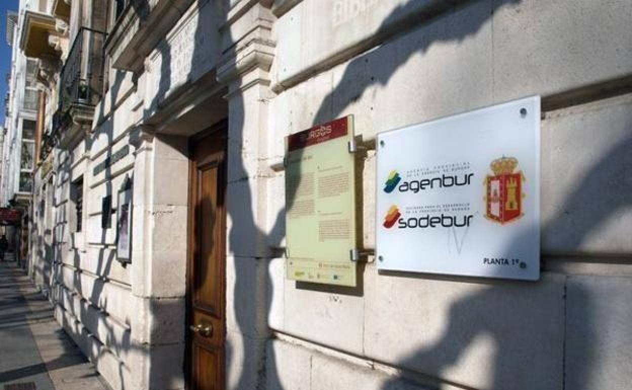 El PSOE acusa de «incompetencia» a Sodebur por renunciar a contratar agentes de Impulso Rural en 2022