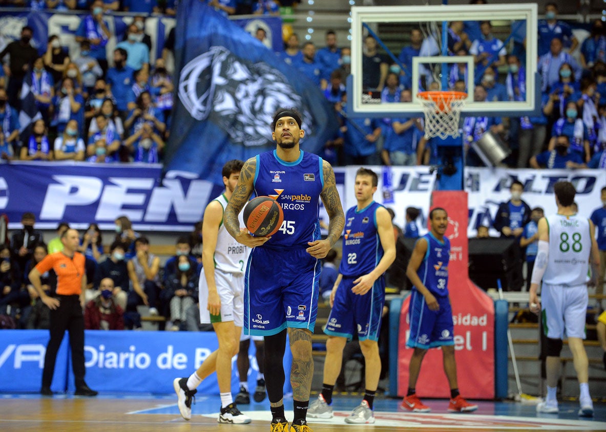 Fotos: El San Pablo suma un triunfo balsámico