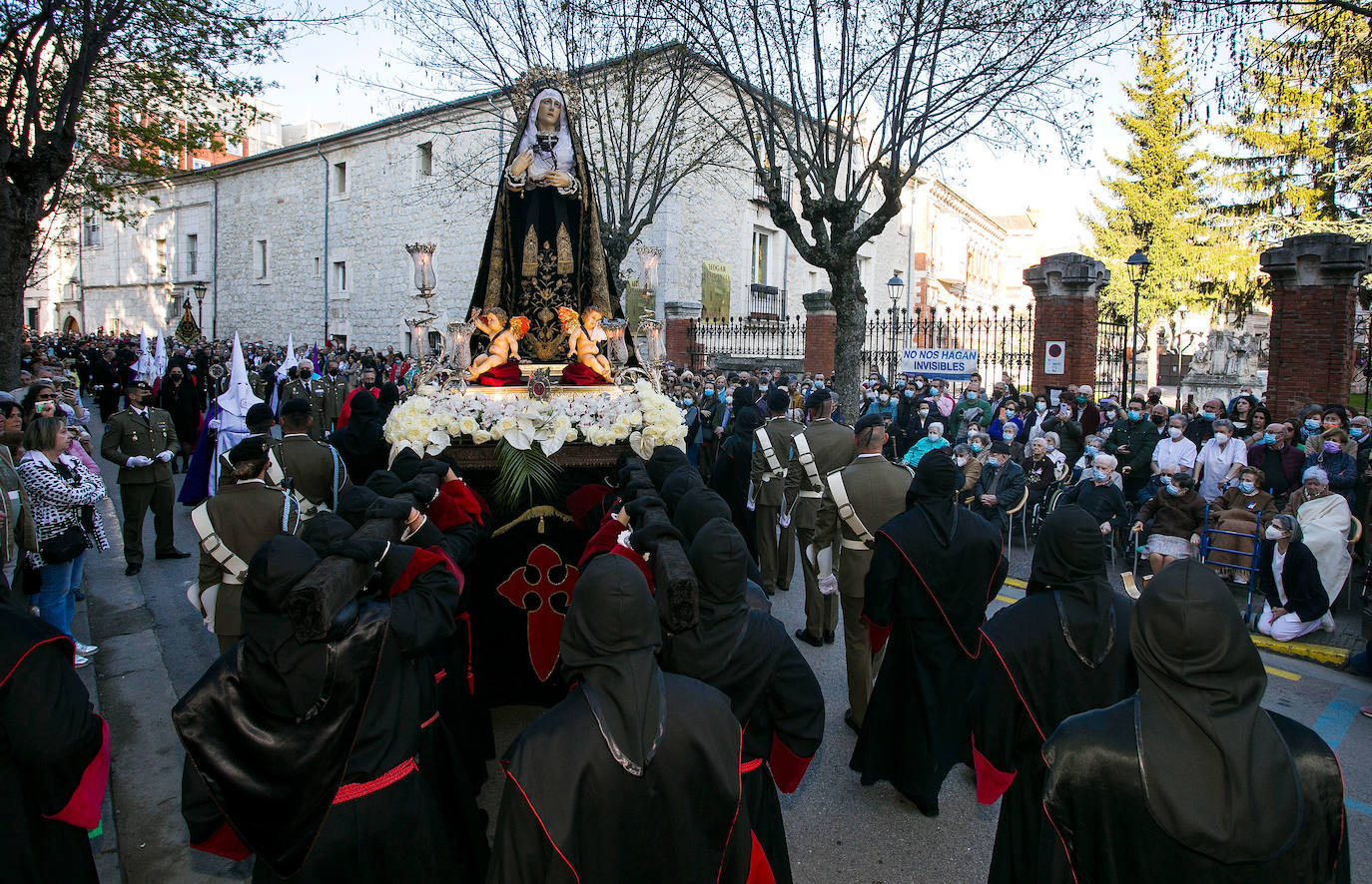 Fotos: La Soledad recorre el centro de Burgos