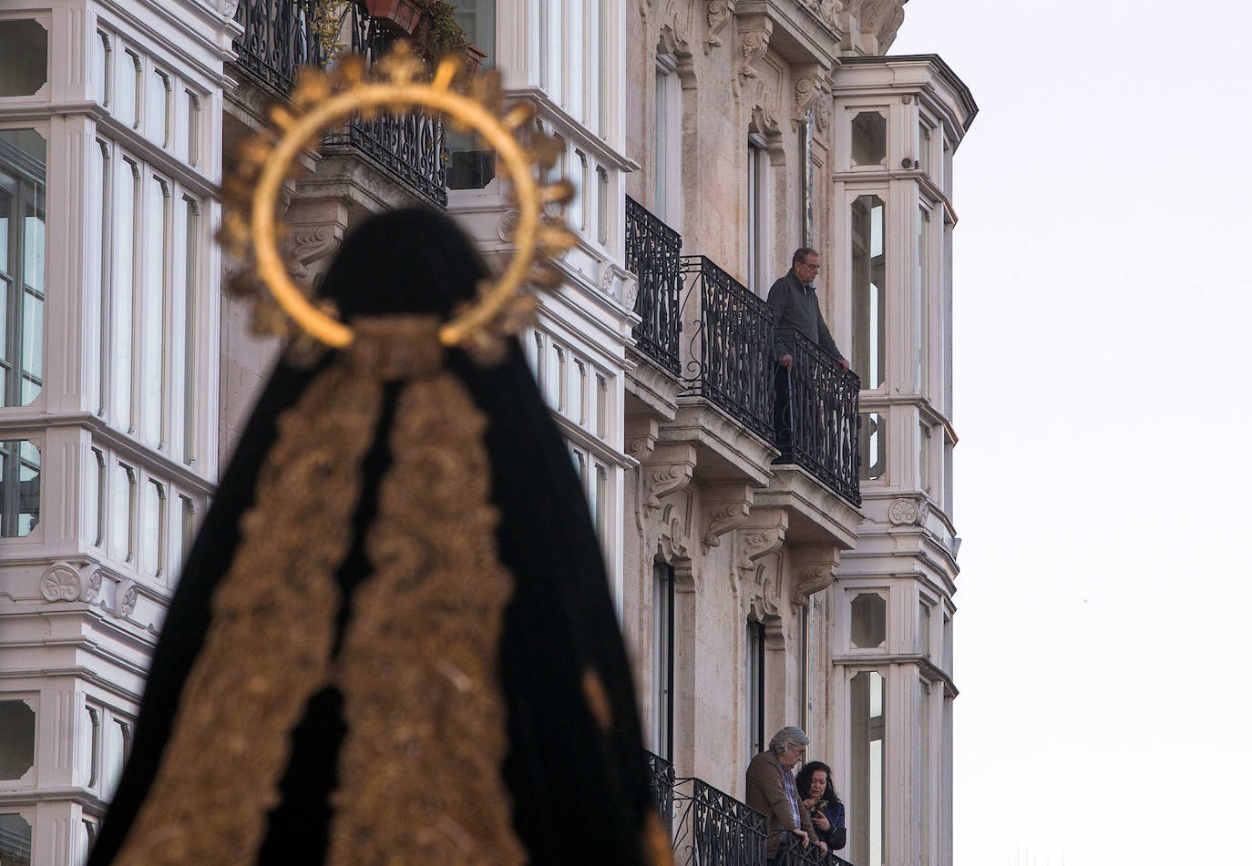 Fotos: La Soledad recorre el centro de Burgos