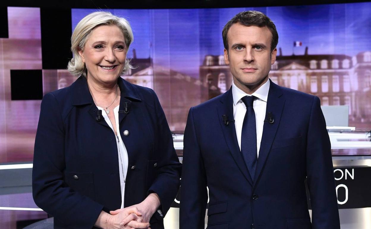 Marine Le Pen y Emmanuel Macron. 