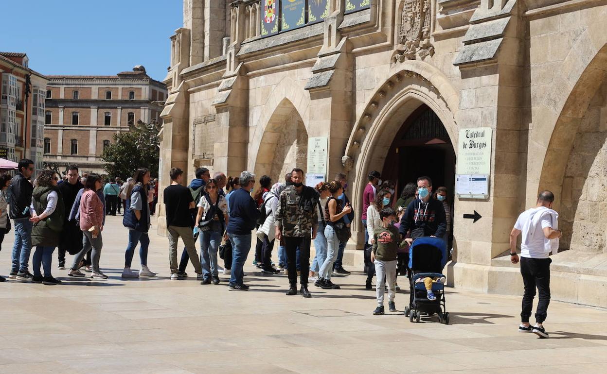 La Catedral ha vuelto a ser uno de los monumentos de mayor afluencia de visitantes.