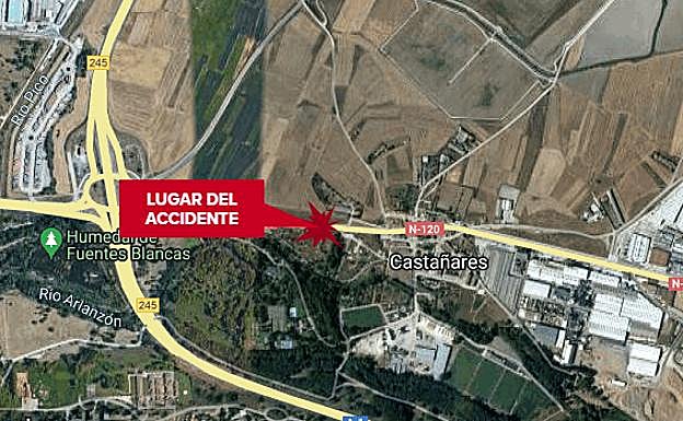 Un camión pierde la carga en un accidente en Castañares