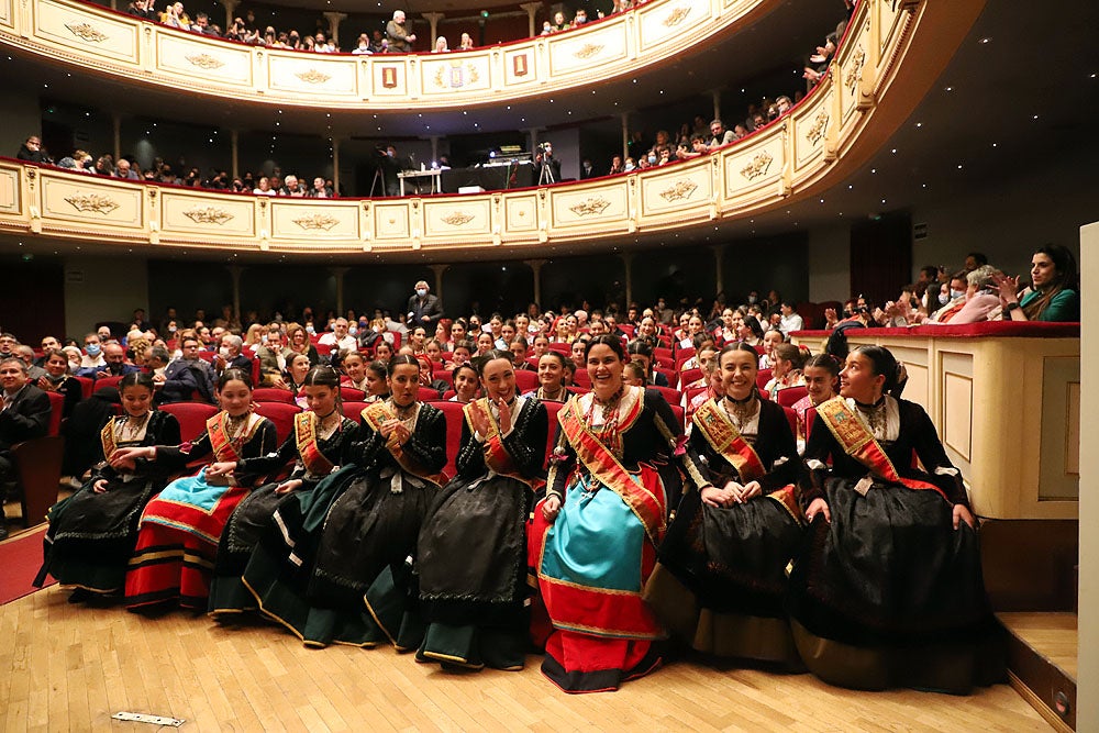 Fotos: Imágenes de las nuevas reinas y damas de honor de los Sampedros 2022