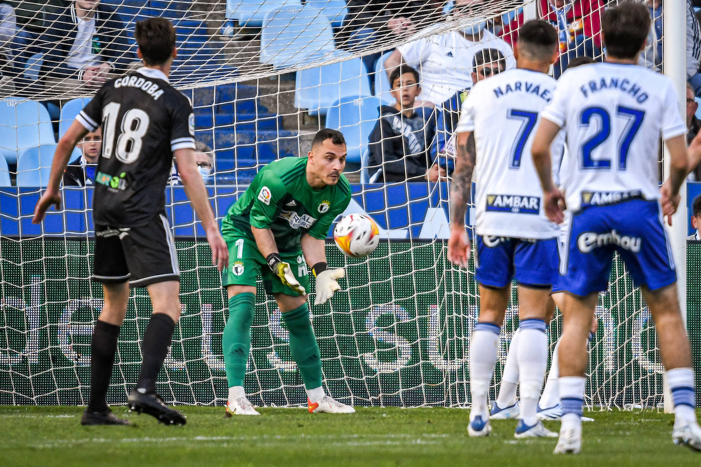 Fotos: Sin goles en La Romareda