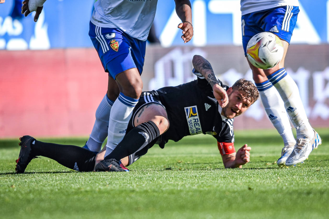 Fotos: Sin goles en La Romareda