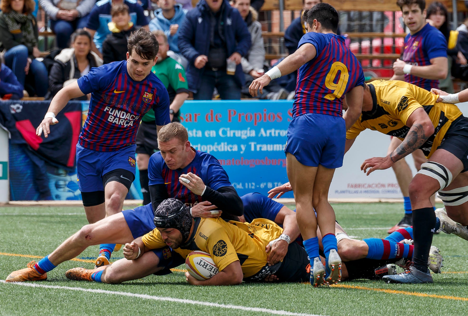Fotos: Victoria del Recoletas Burgos frente al Barça a Rugbi
