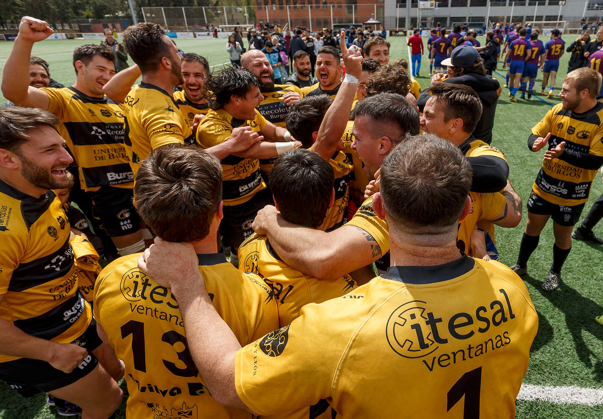 Fotos: Victoria del Recoletas Burgos frente al Barça a Rugbi