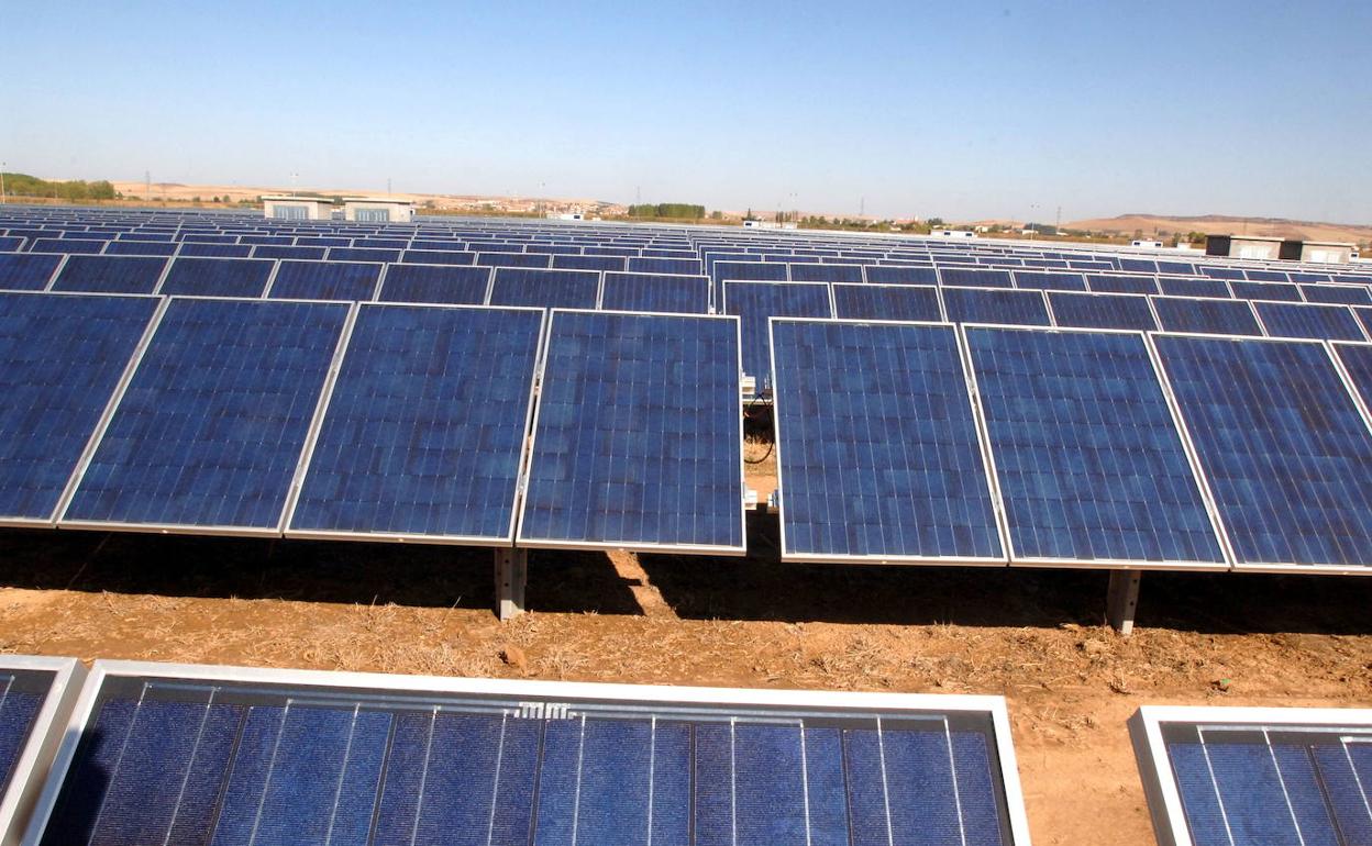 Placas solares instaladas en la región. 