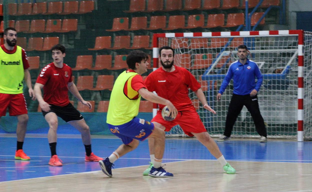 El Fertiberia Puerto Sagunto y el UBU San Pablo Burgos se enfrentan este sábado.