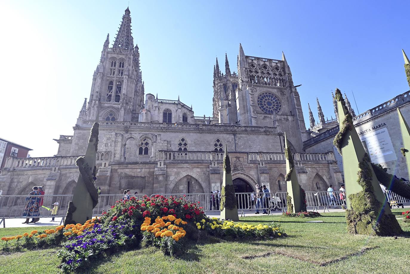 Fotos: Vuelve la Fiesta de las Flores a Burgos