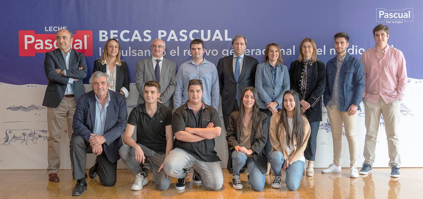 Pascual crea unas becas para impulsar el relevo generacional en las explotaciones ganaderas