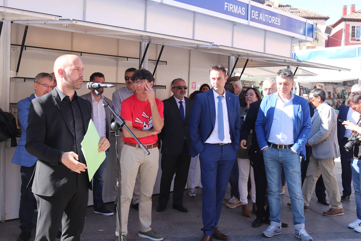 Fotos: Arranca la Feria del Libro de Burgos