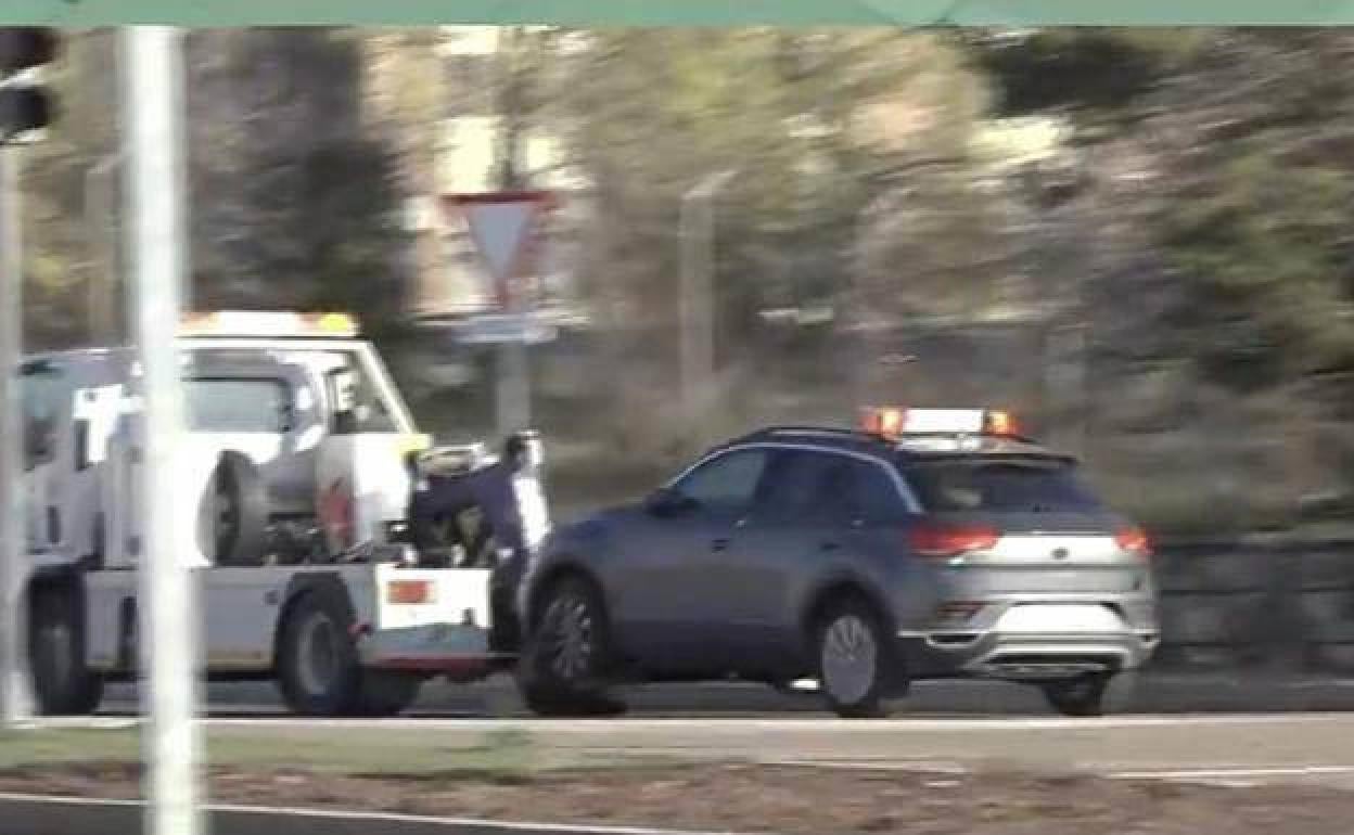 La Guardia Civil decomisó el vehículo de Óscar S. y lo trasladó a la Comandancia.