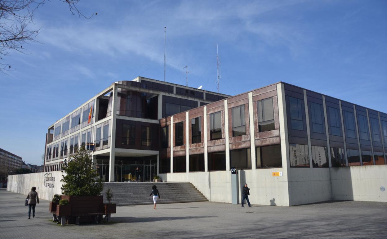 Los detenidos prestan declaración en Policía Nacional.