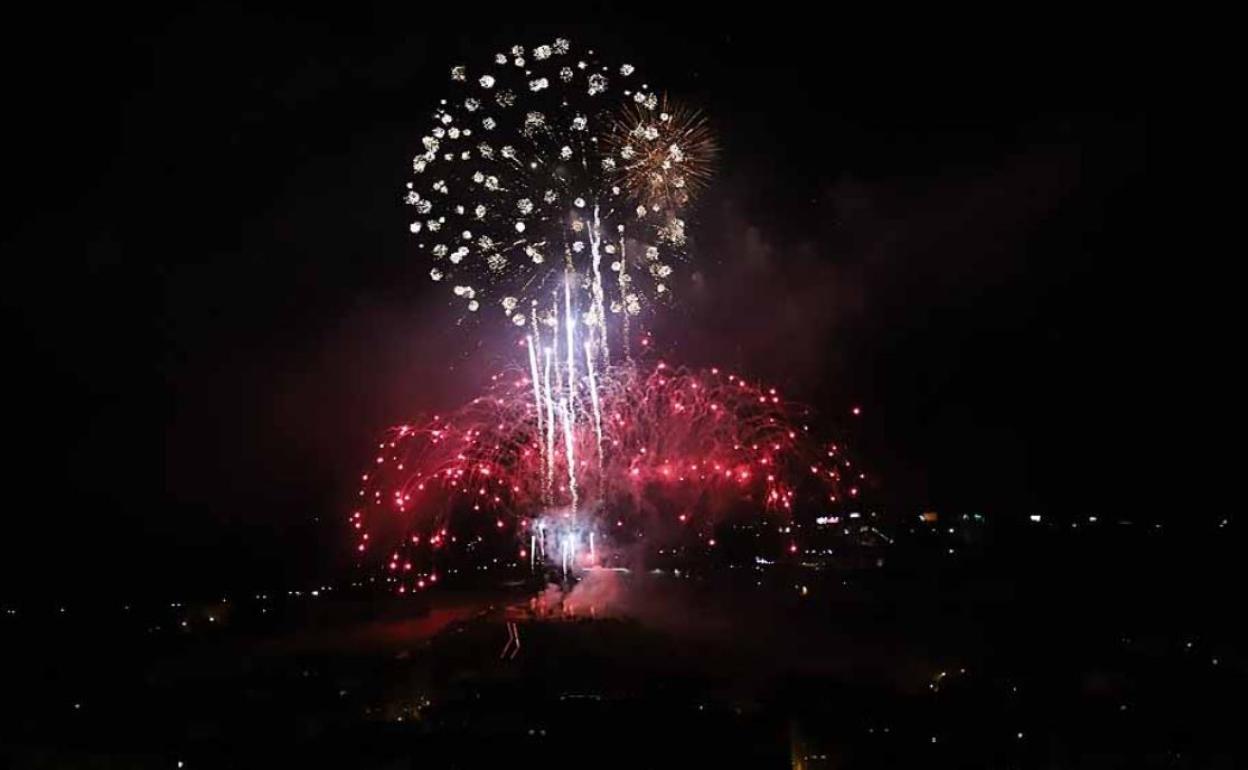 Sesión de fuegos artificiales en 2021.