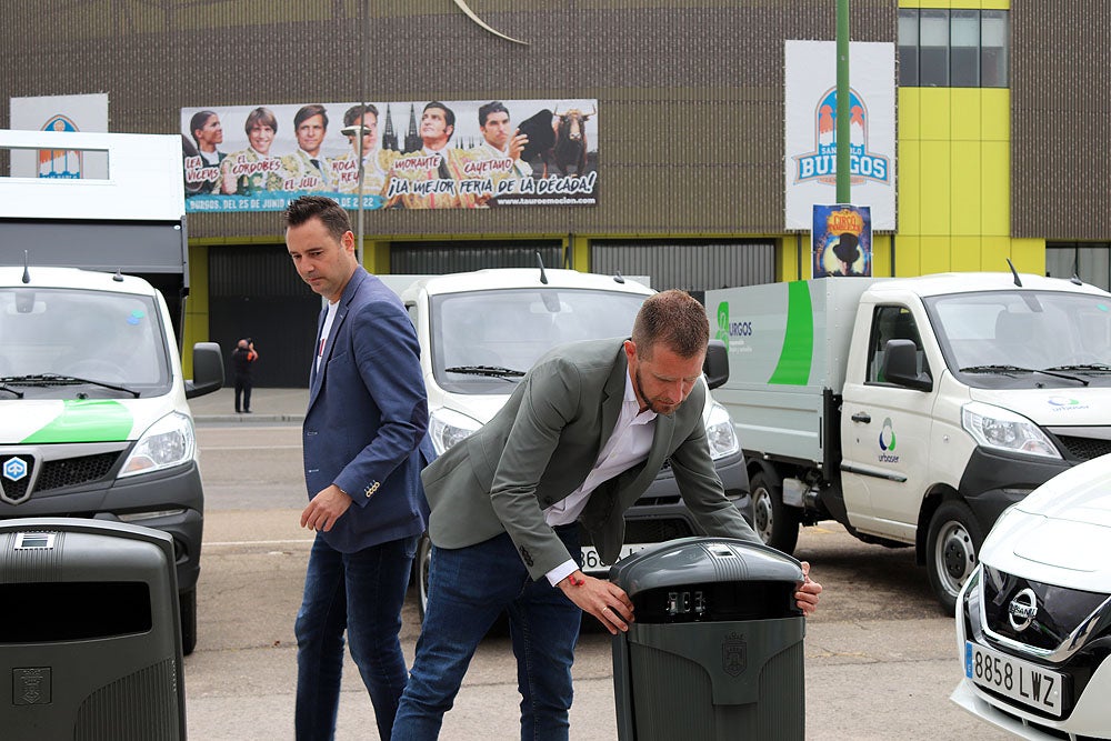 Fotos: Nuevos vehículos para la recogida de basura en Burgos