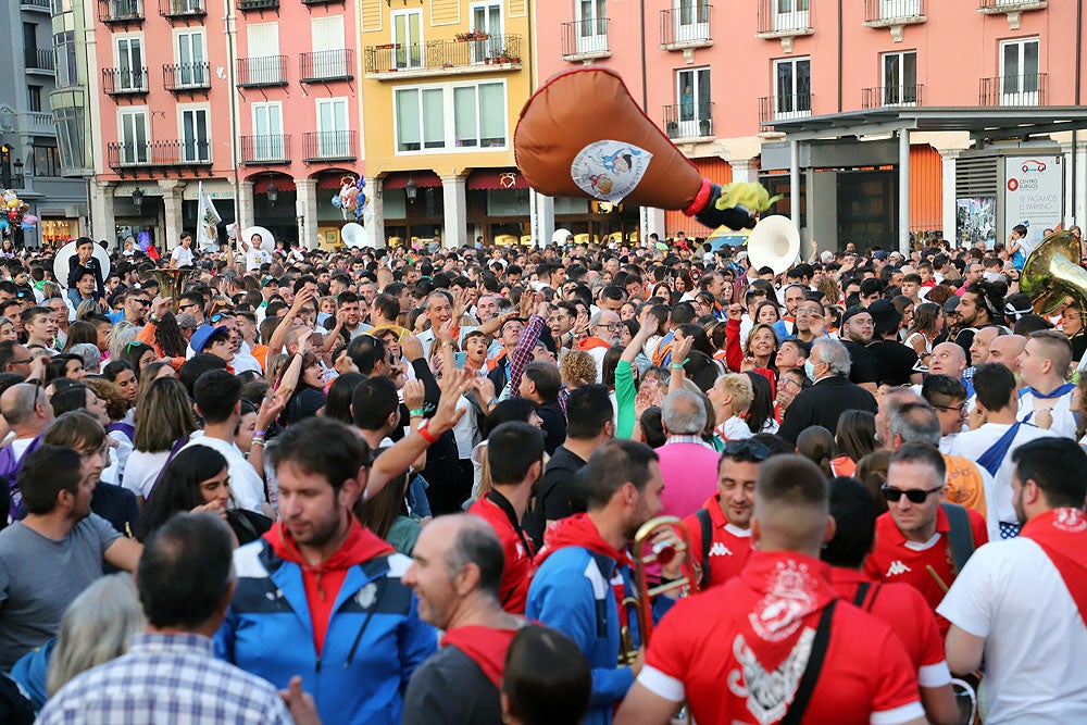 Fotos: Arrancan los Sampedros de Burgos con el pregón y el Lanzamiento de la Bota