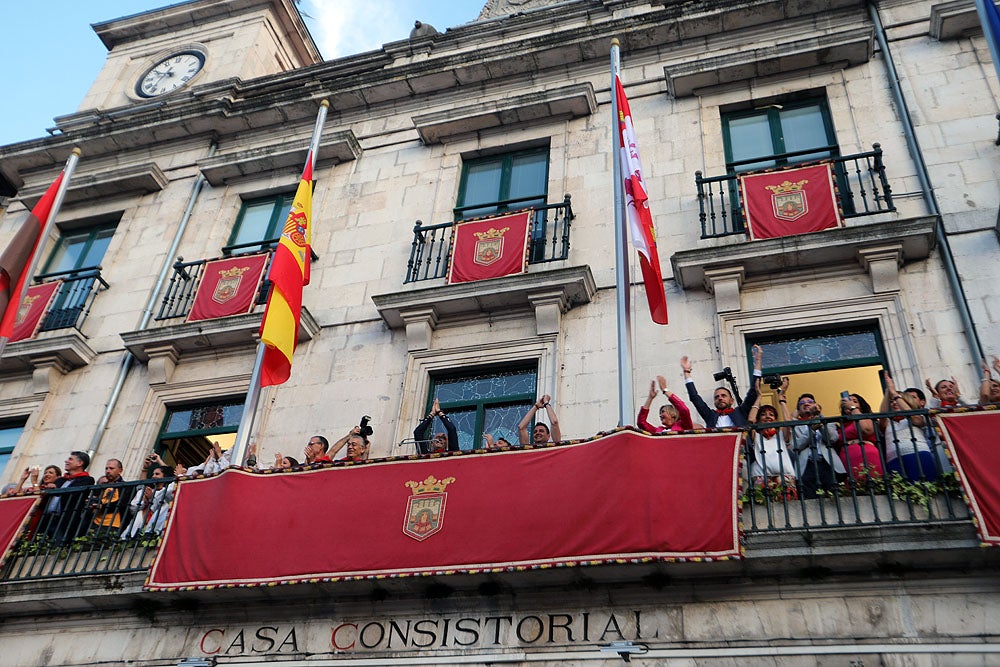 Fotos: Arrancan los Sampedros de Burgos con el pregón y el Lanzamiento de la Bota