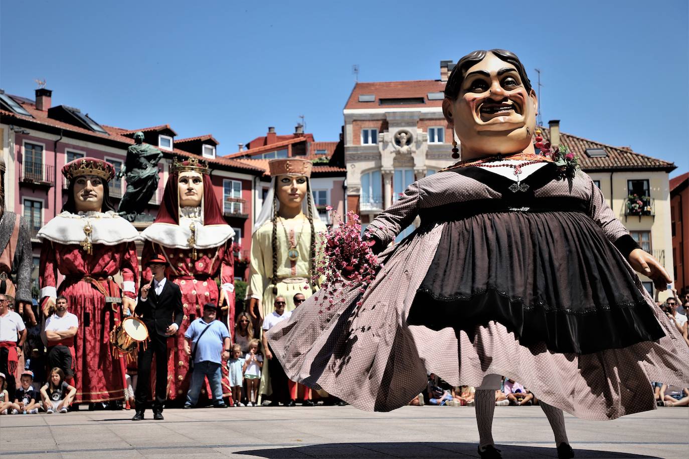 Fotos: Las tradiciones más populares y entrañables animan la calle