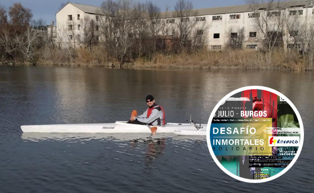 Efrén Gómez participa con sus amigos con su piragua.